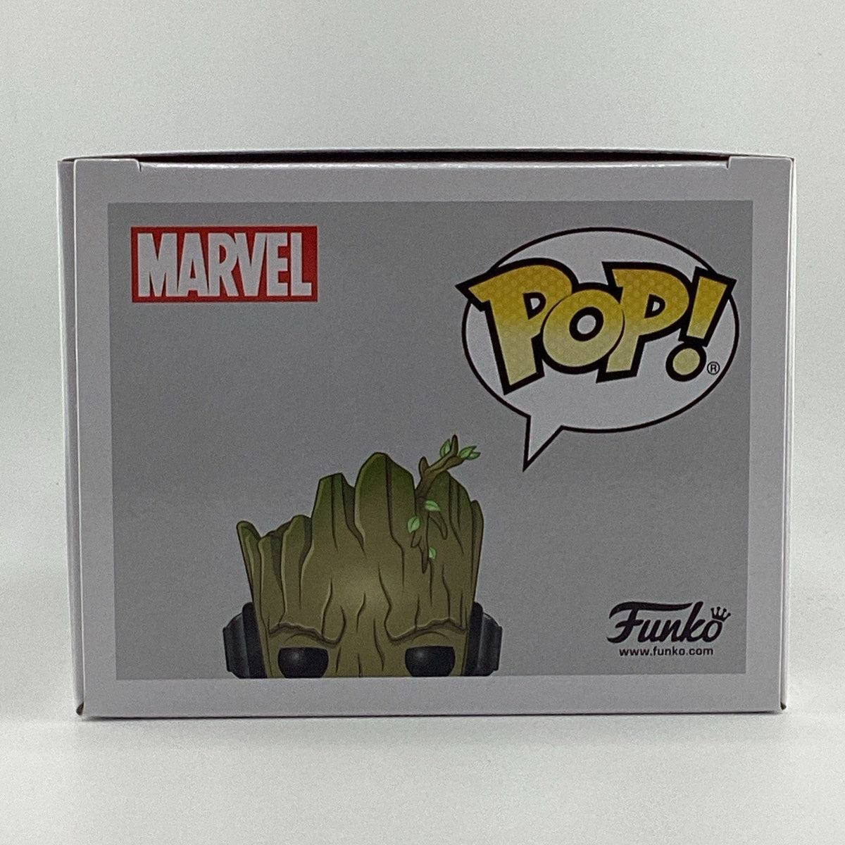Funko Pop! Heroes - Groot (Gamer) (Chase) Vinyl Figure (GameStop Exclusive) #540